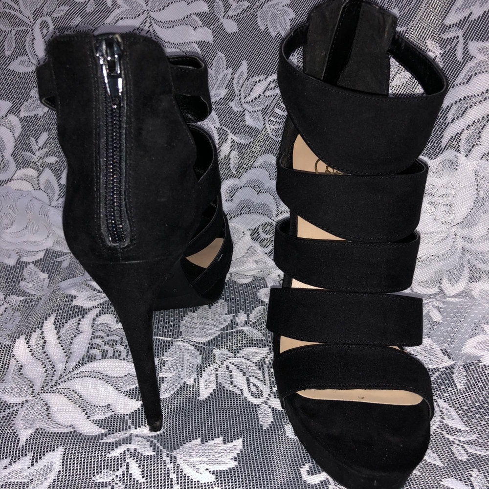 Sandals - Picture 2 of 2